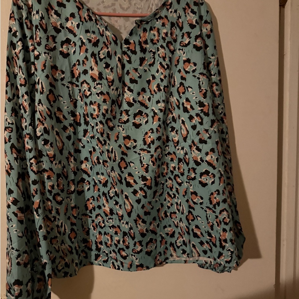 SHEIN Teal Leopard Print Blouse